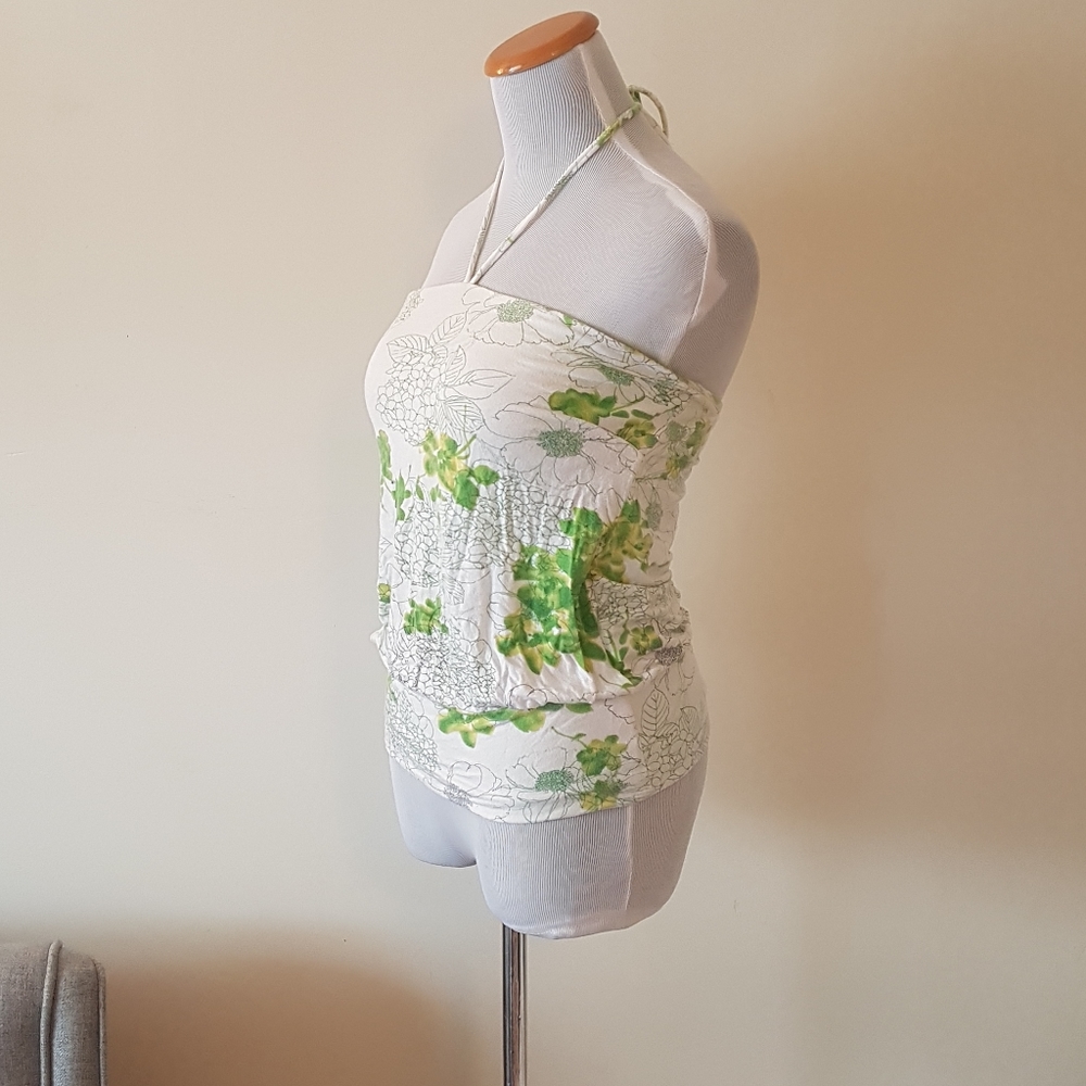 Made in USA | GUESS Floral Leaf White Top - Made in USA